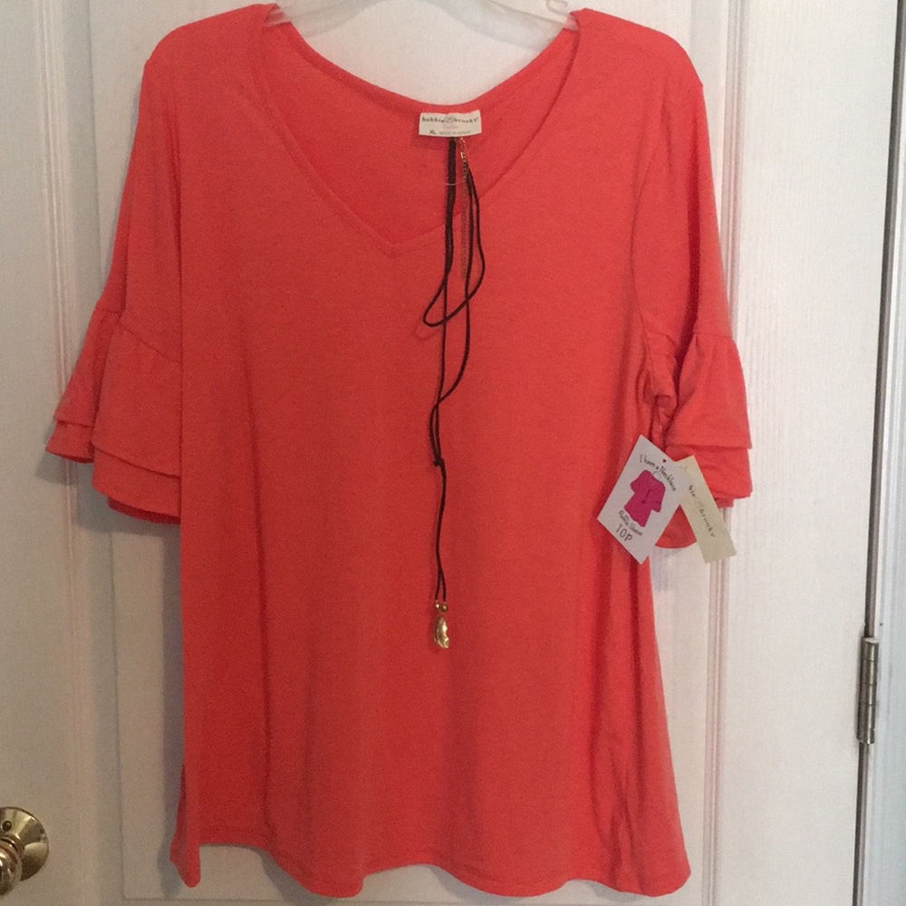 ‼️MUST HAVE ‼️ Coral ruffled short sleeved top